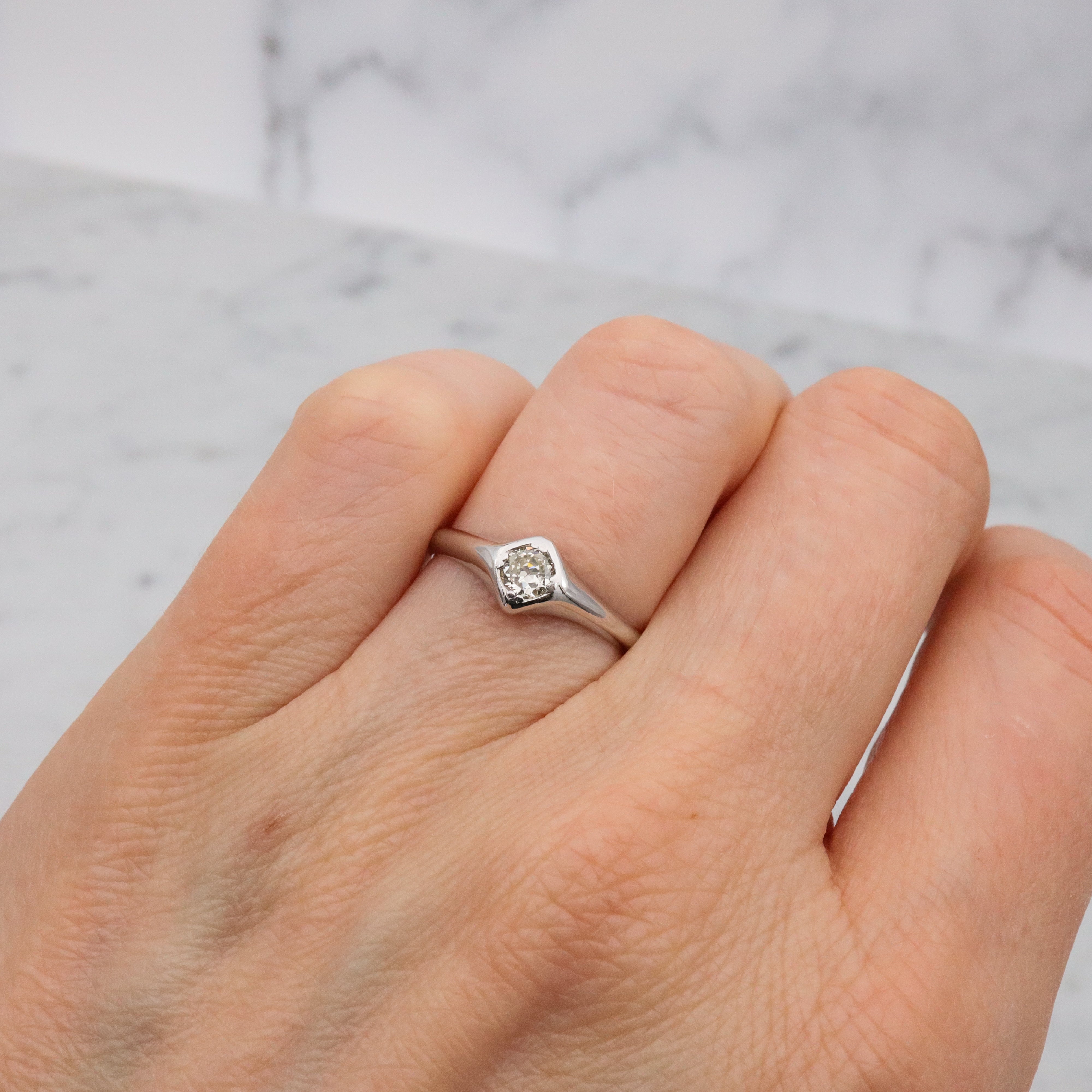 Antique Art Deco 18k white gold .25ct diamond solitaire ring, size 6.75